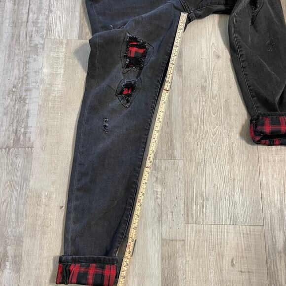 Judy Blue Jeans Skinny Fit Buffalo Patch Black-washed Distressed sz15/32 - Picture 7 of 16